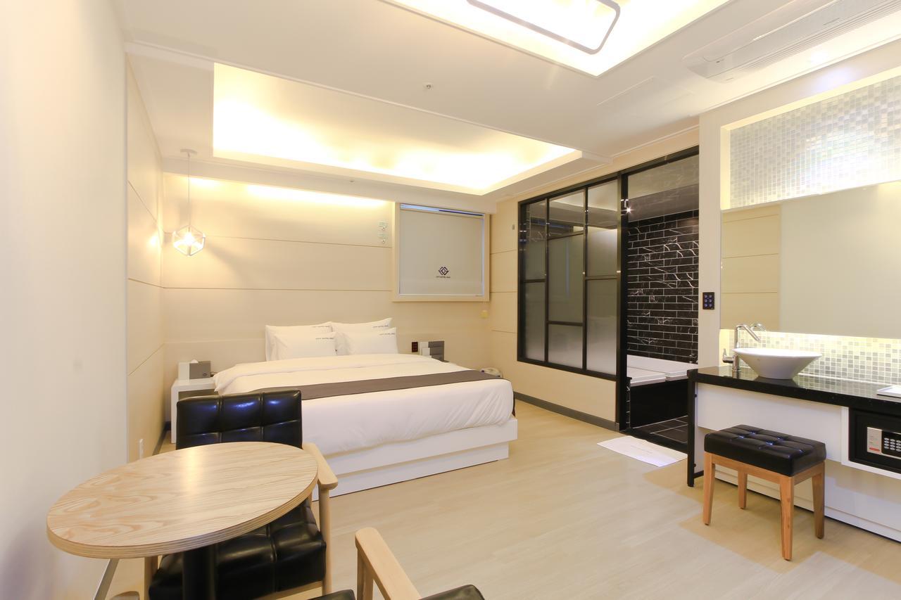 City Hotel G&G Пусан Екстериор снимка